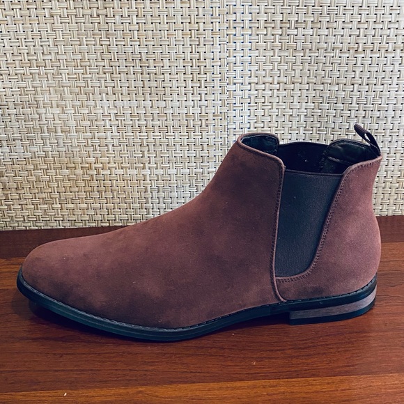 🌟HP🌟NWOT Samuel Brown Faux Suede Chelsea Boots by Harrison Myles 13 - Picture 7 of 14